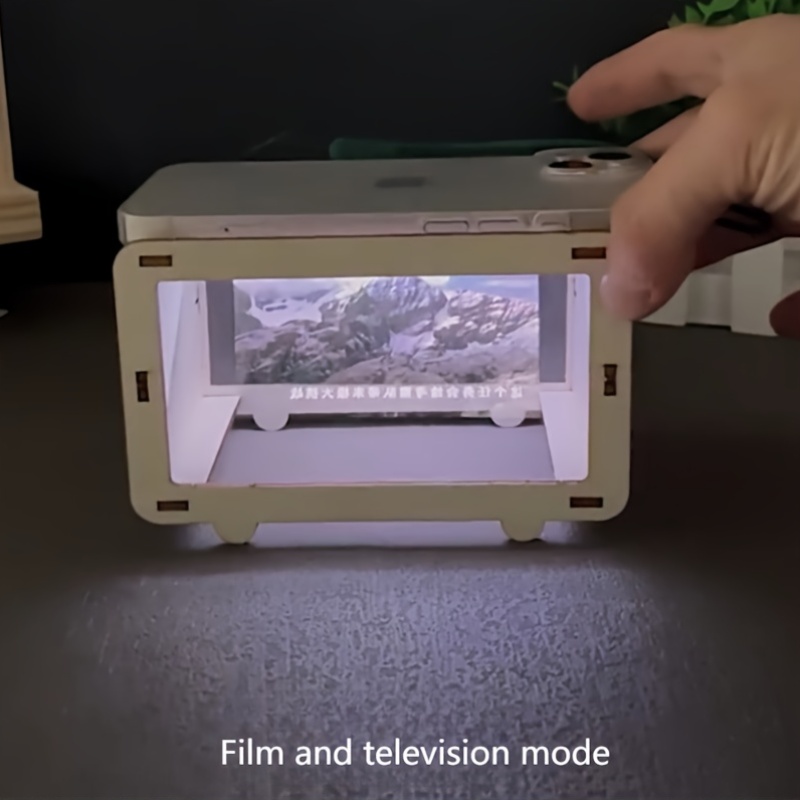 Home Cinema Experience - Projektor 3D Holograficzny do Telefonu DIY